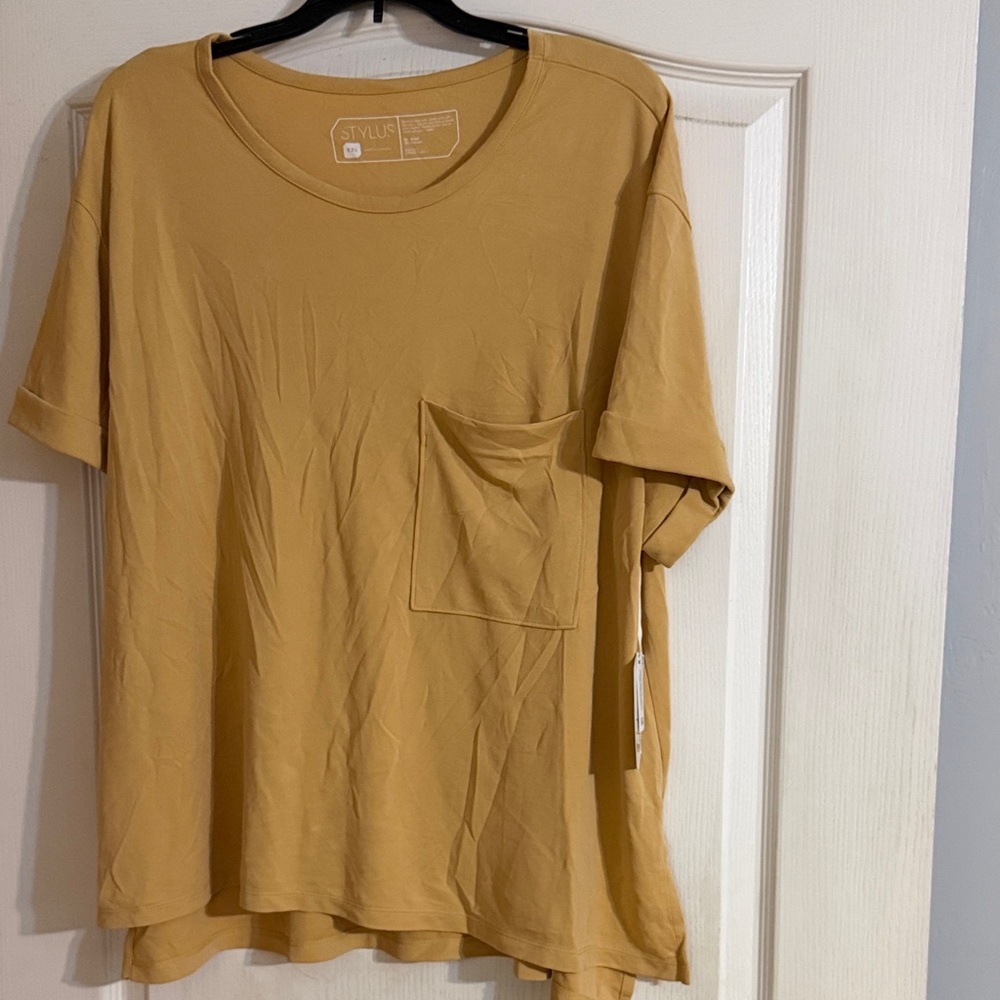 STYLUS Golden Tan T-Shirt